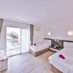 Belinda Hotel 3*