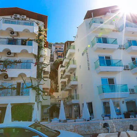 Belinda Hotel 3*